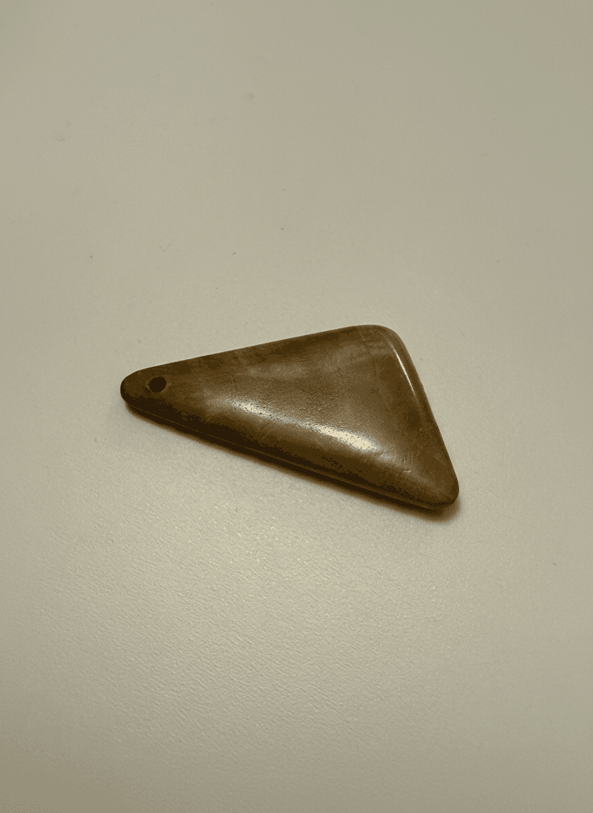 Pandantiv Triunghi Ascuțit Deschis